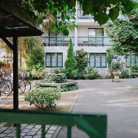 Hotel An Den Bleichen シュトラールズント エクステリア 写真