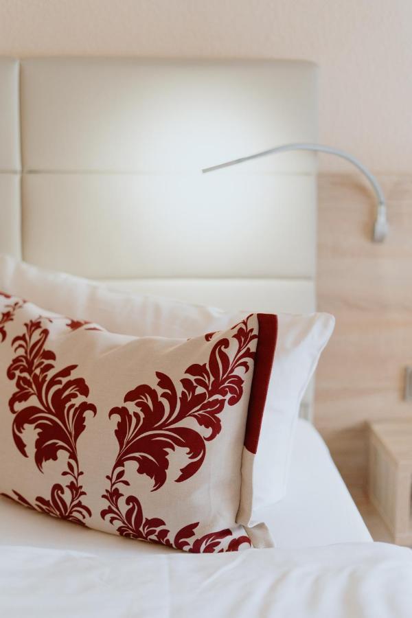 Hotel An Den Bleichen シュトラールズント エクステリア 写真