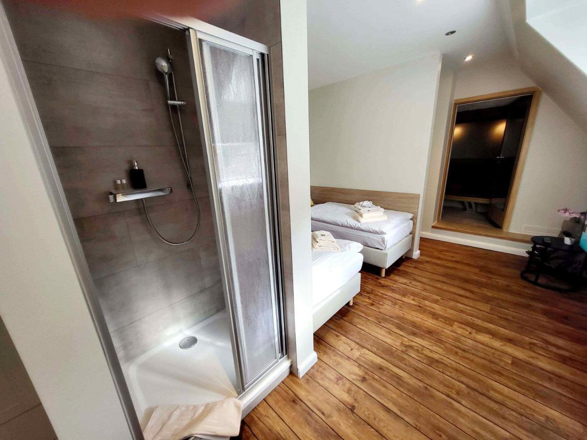 Hotel An Den Bleichen シュトラールズント エクステリア 写真