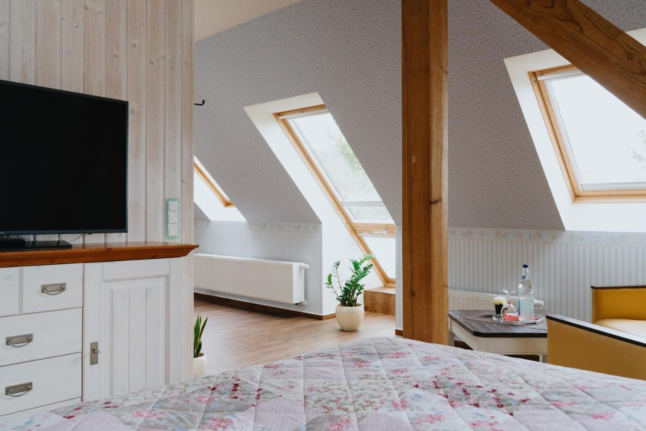 Hotel An Den Bleichen シュトラールズント エクステリア 写真